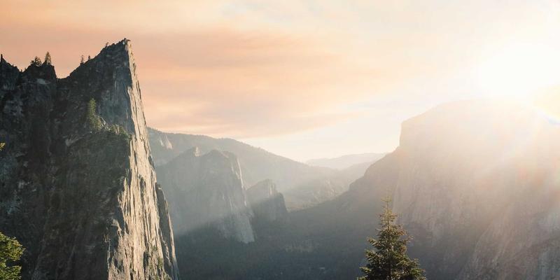 化工原料53:工业化学品的核心基石与化工助剂的协同应用